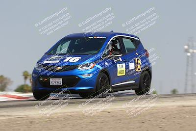 media/Jul-26-2025-Speed Ventures (Sat) [[fe569e6cf0]]/Yellow Group/Grapevine/